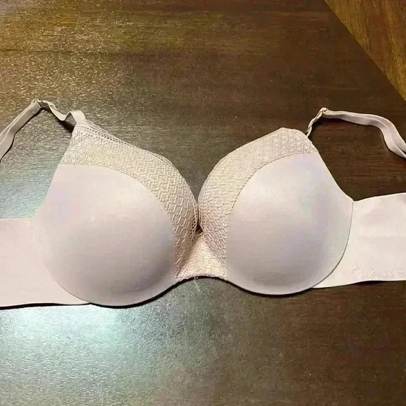 Victoria’s Secret bra - Picture 8 of 8
